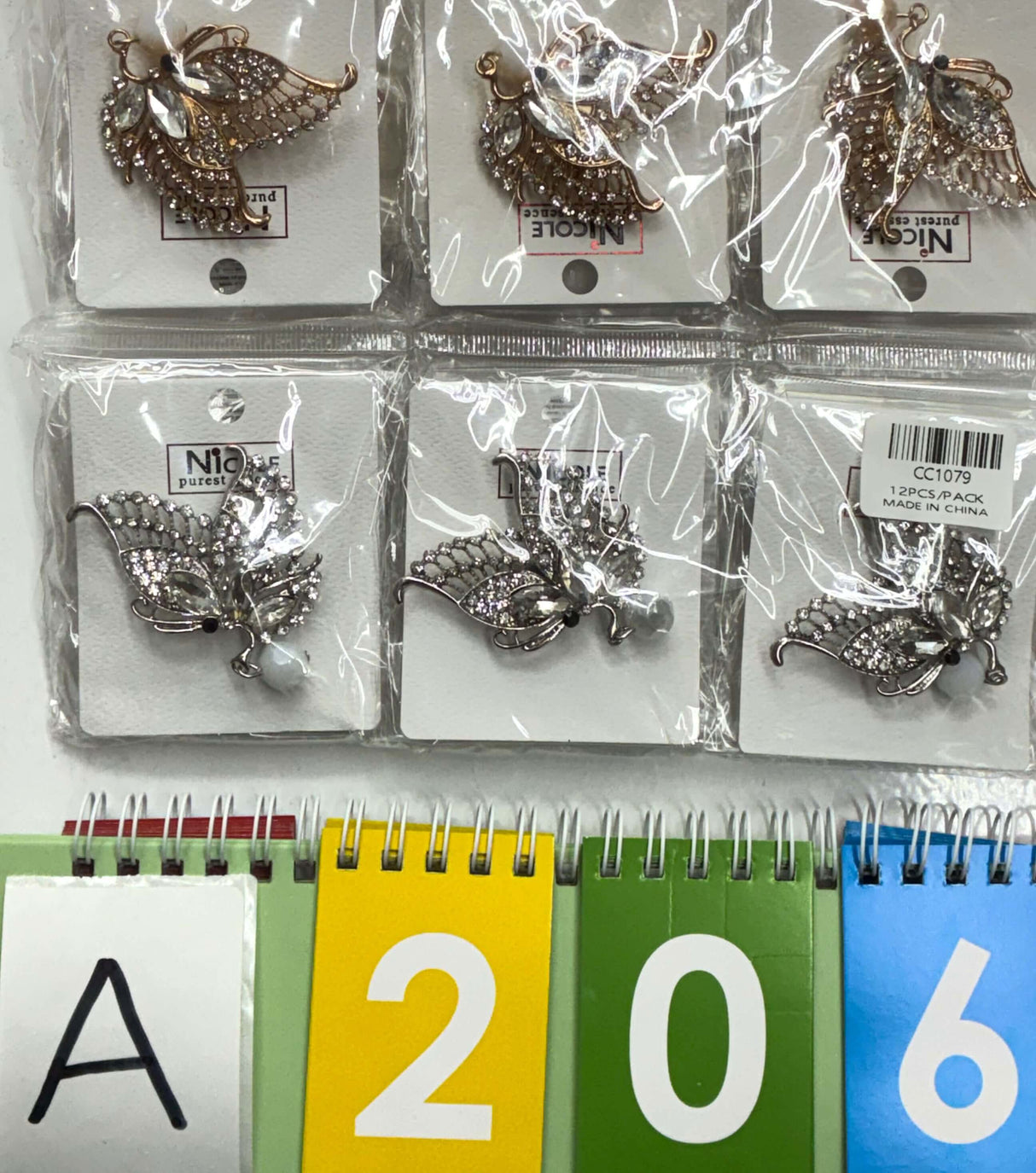 4.6.26 Limited Release Dozen Products (Brooch)