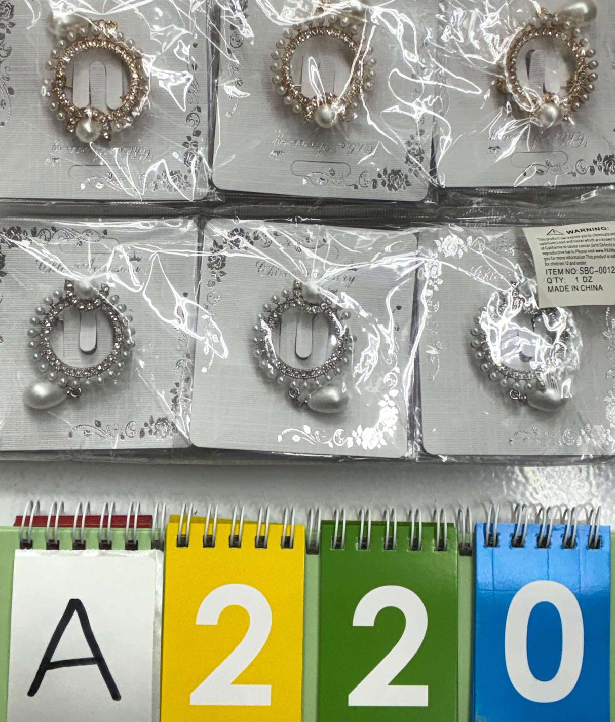 4.6.26 Limited Release Dozen Products (Brooch)