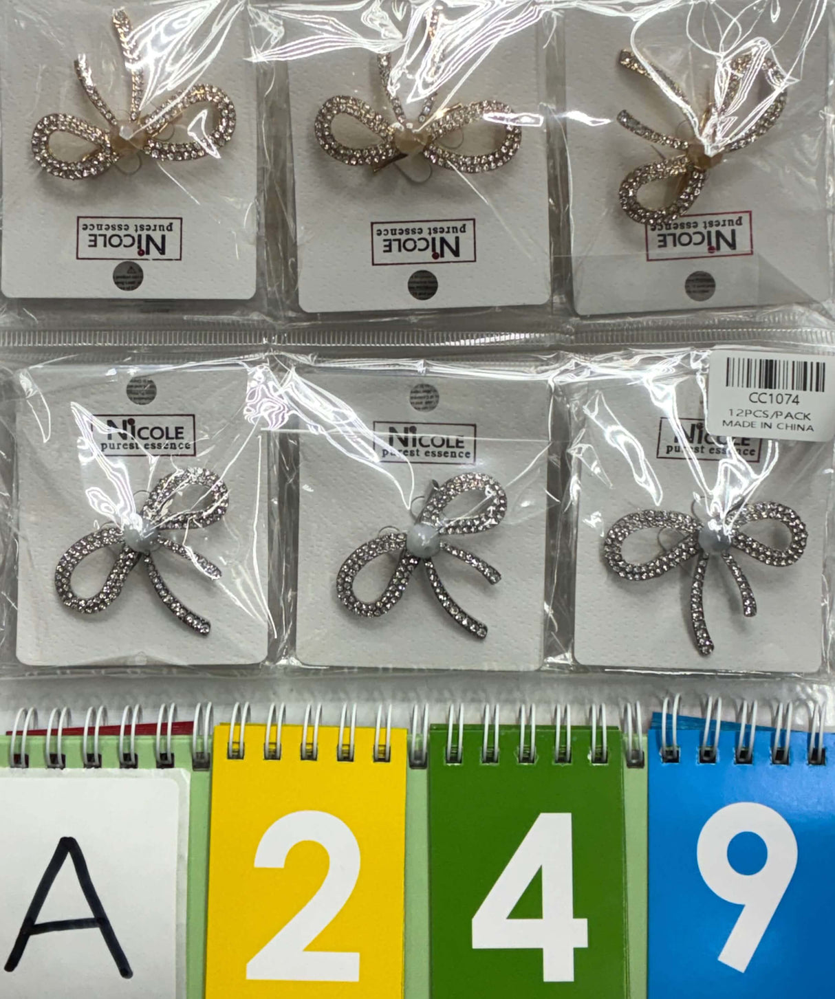 4.6.26 Limited Release Dozen Products (Brooch)
