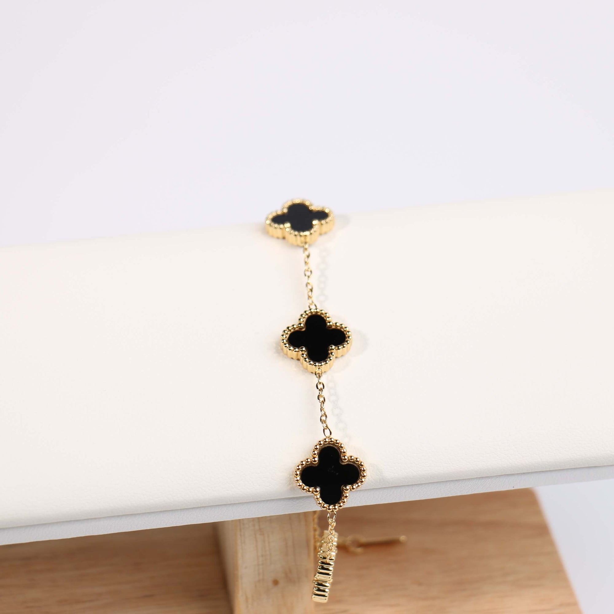 Fashion Clover Bracelets #CB229 - Multiple Colors (PC)
