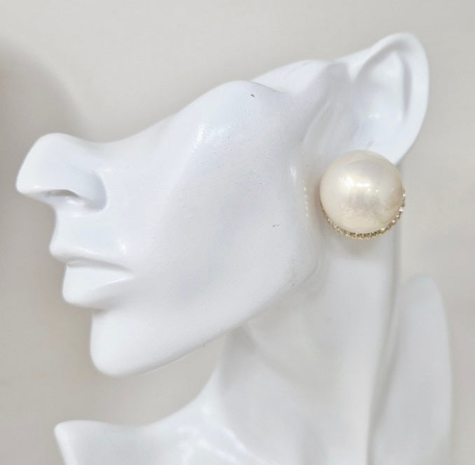 Fashion Pearl Dome Earrings #JE11029 - Multiple Colors (PC)