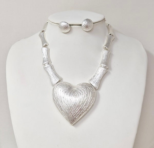 Fashion Heart Pendant Necklace Set #JN11263 - Multiple Colors (PC)