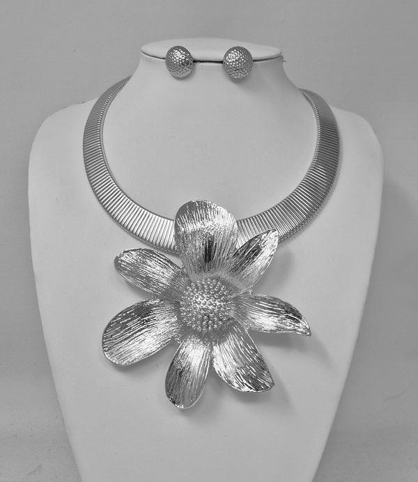 Wholesale Fashion Statement Flower Necklace/Earring Set #JN11298 (PC)