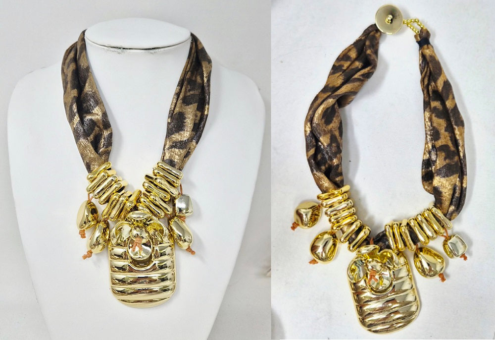 Fashion Leopard Scarf Necklace W/Gold Charms #JN11303G Gold (PC)