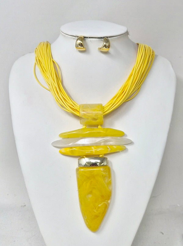 Fashion Large Pendant Necklace Set #JN11323 - Multiple Colors (PC)