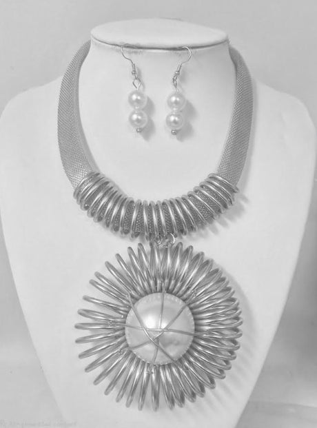 Fashion Sunburst Pearl Necklace Set #JN11330 - Multiple Colors (PC)