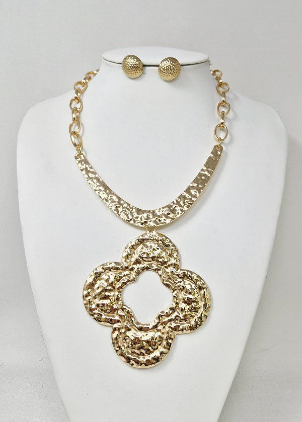 Fashion Design Clover Necklace #JN11353 - Multiple Colors (PC)