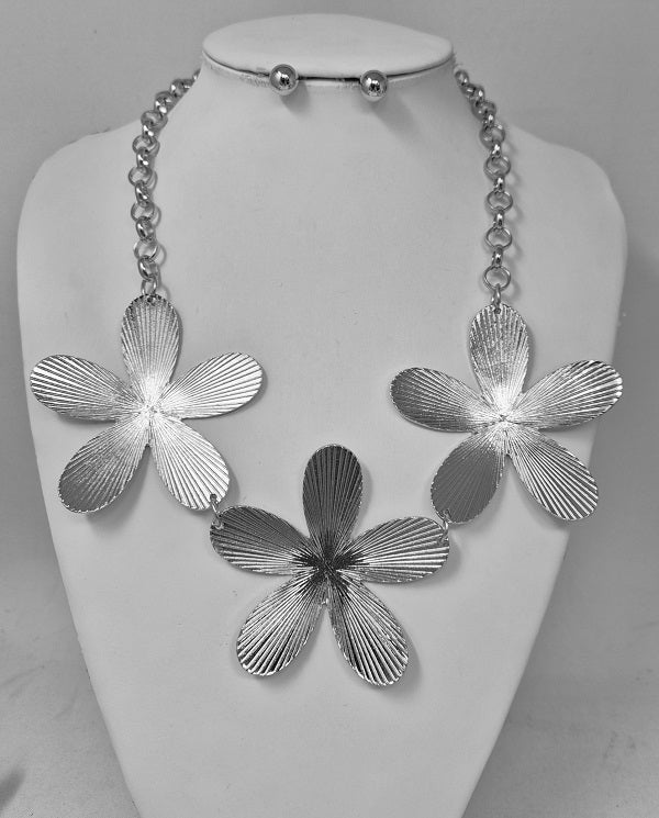 Fashion Large Flower Necklace Set #JN11548 - Multiple Colors (PC)
