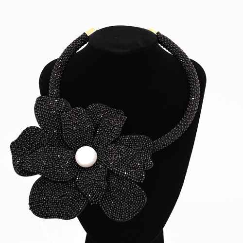 Fashion Flower Statement Collar Necklace #KS2295 - Multiple Colors (PC)