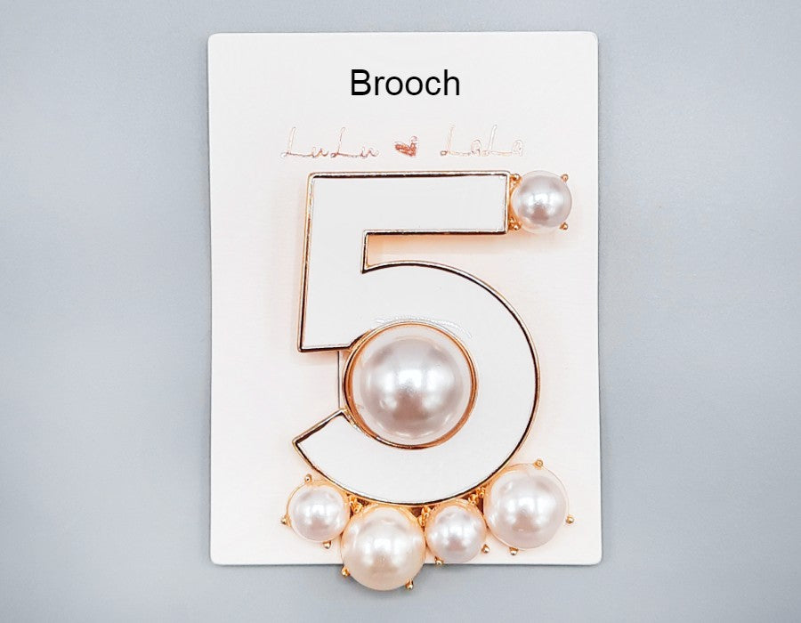 Fashion Design Pearl Brooch #MBR1006GDWHT (PC)