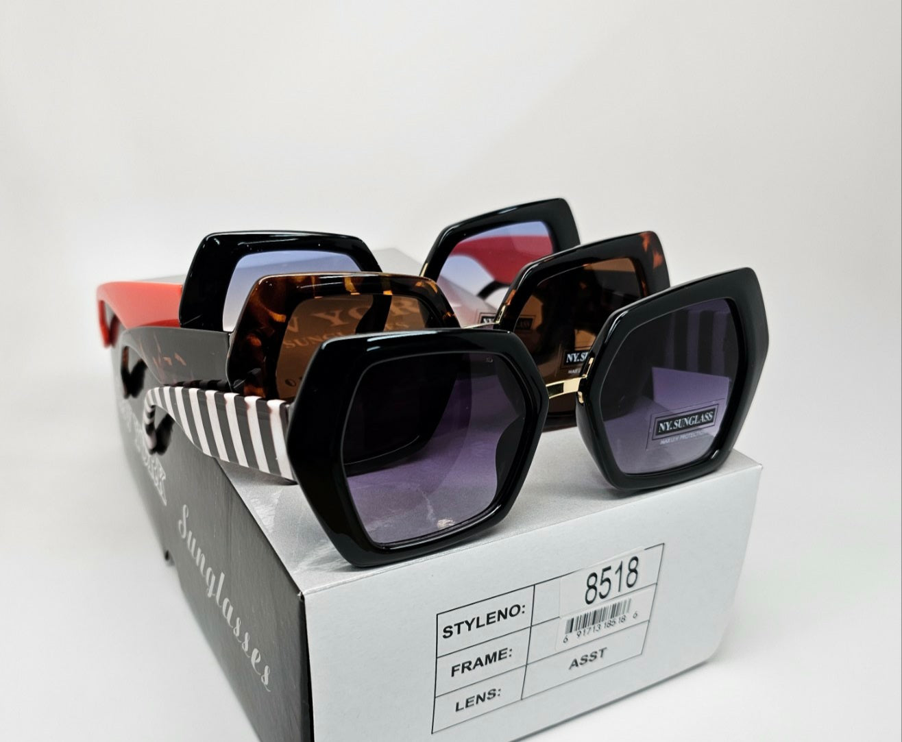 Wholesale Fashion Sunglasses #8518 (12PC)