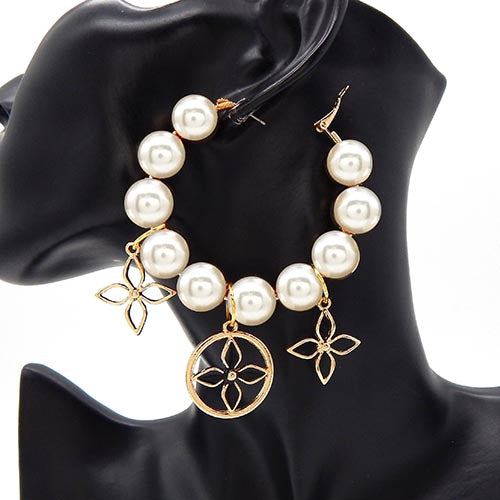 Fashion Pearl Hoop Earrings #YE8126GDCRM (PC)
