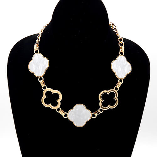 Fashion Clover Necklace #YN3740 - Multiple Colors (PC)