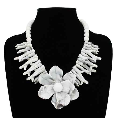 Fashion Flower Statement Necklace #KN2054 - Multiple Colors (PC)