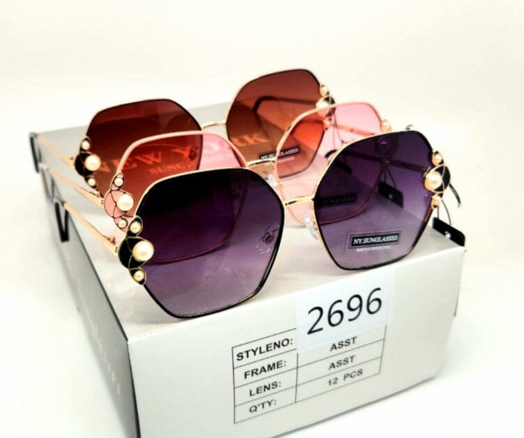 Wholesale Fashion Sunglasses #2696 (12PC)