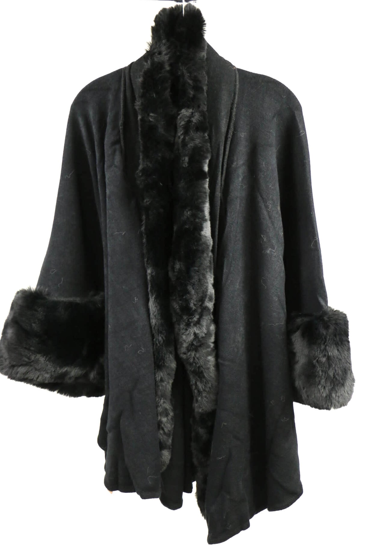 Long Fur Trim Poncho / Black #AO6110 (PC)